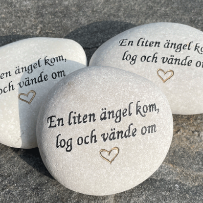 Bild på Sten - En lite ängel...