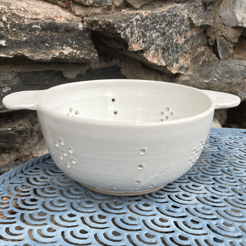 Durkslag drejad timmervikens keramik
